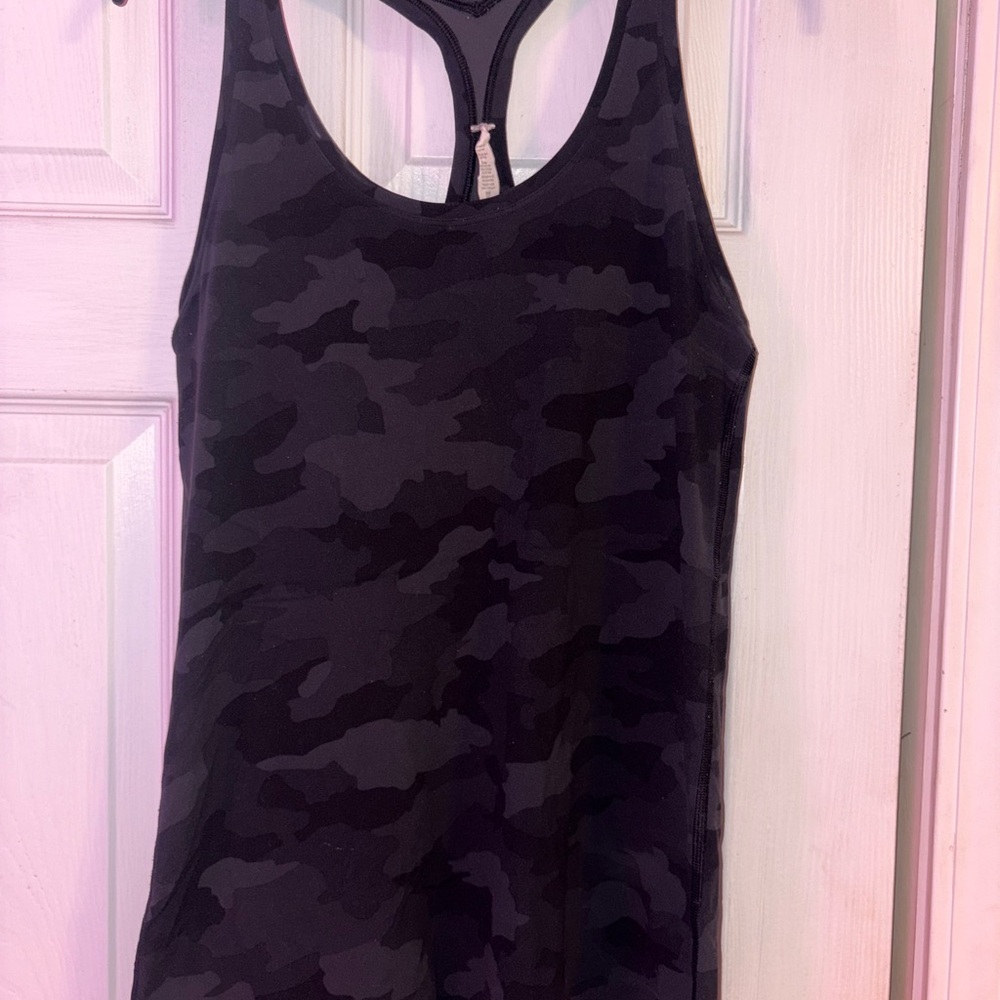 Lululemon Athletica Black Fitted Tank Top